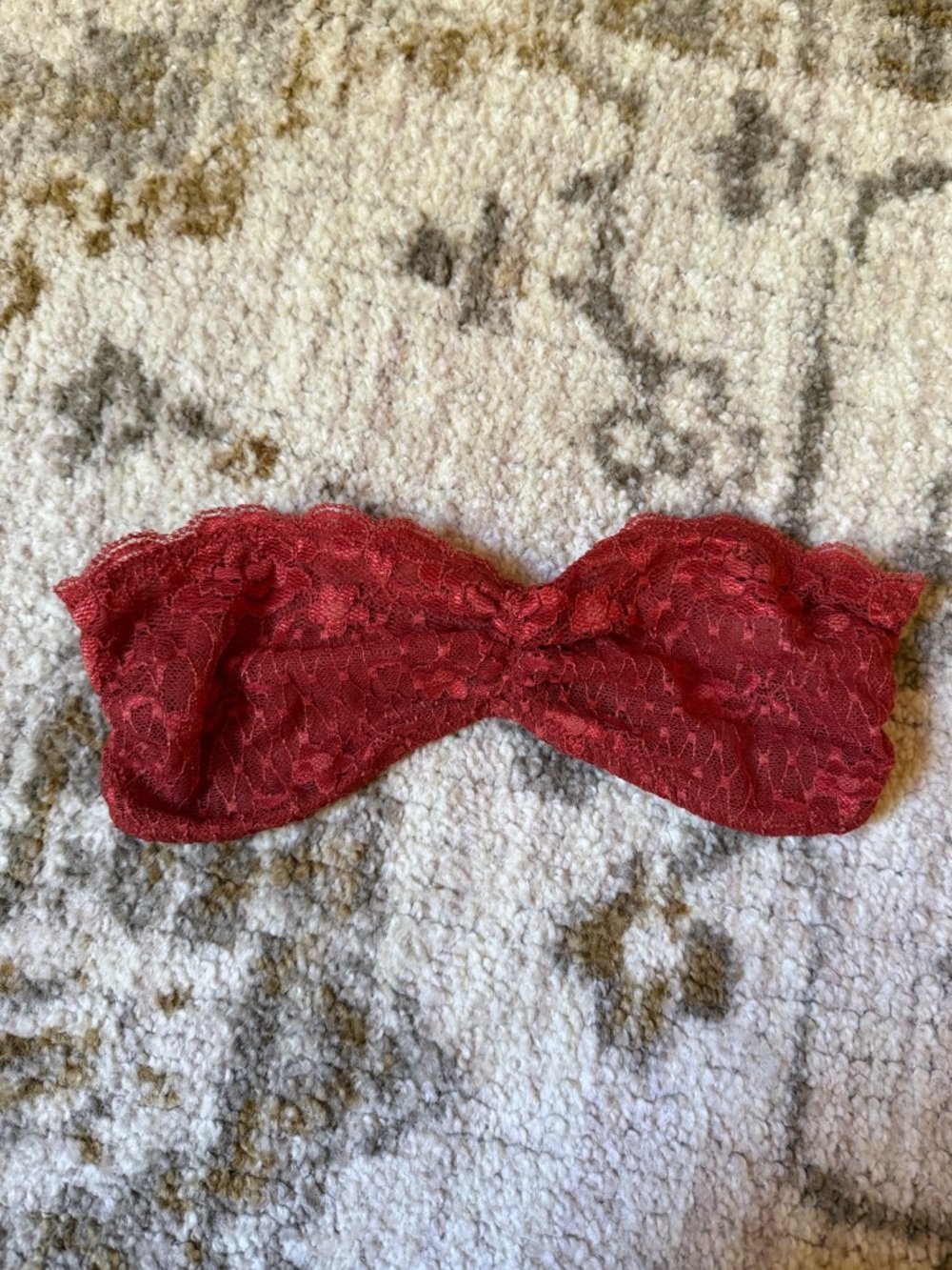 Free People Red Lace Strapless Bandeau
Bralette in Terracotta Size XS
